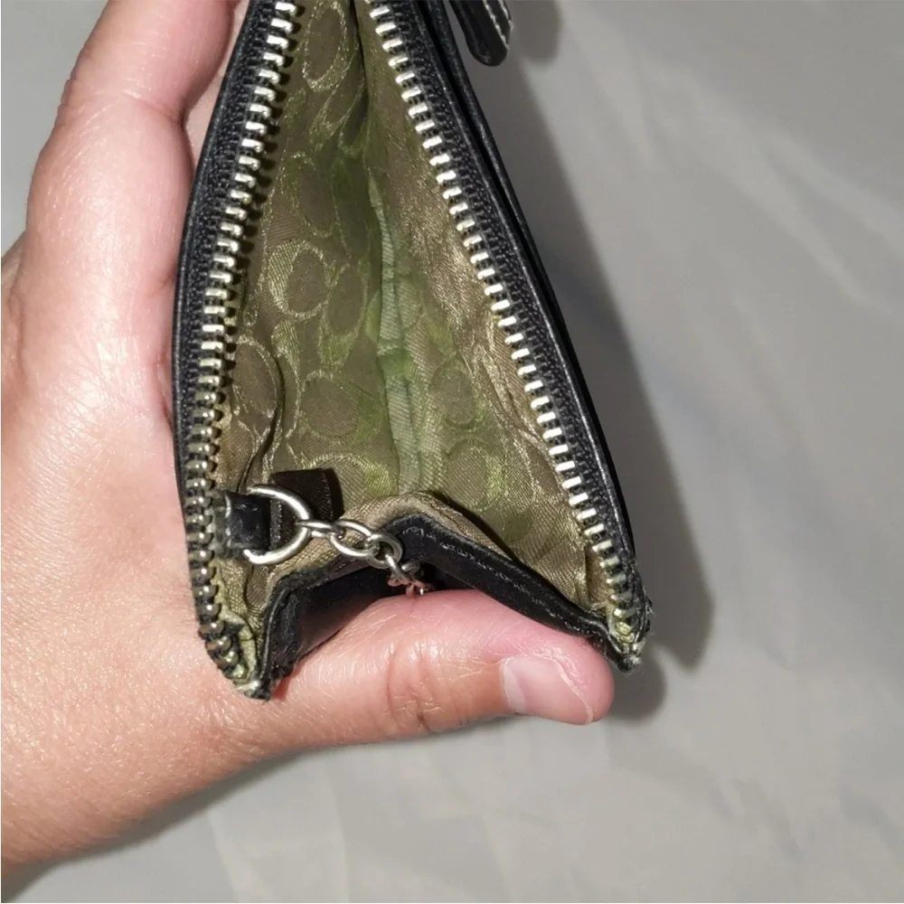 Coach Black Leather Keychain Wallet